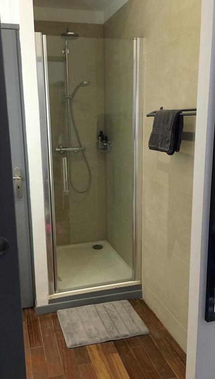 Little Plaza Appart'Hotel Lille Bagian luar foto