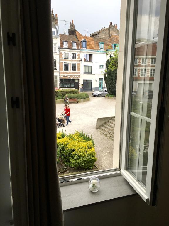 Little Plaza Appart'Hotel Lille Bagian luar foto
