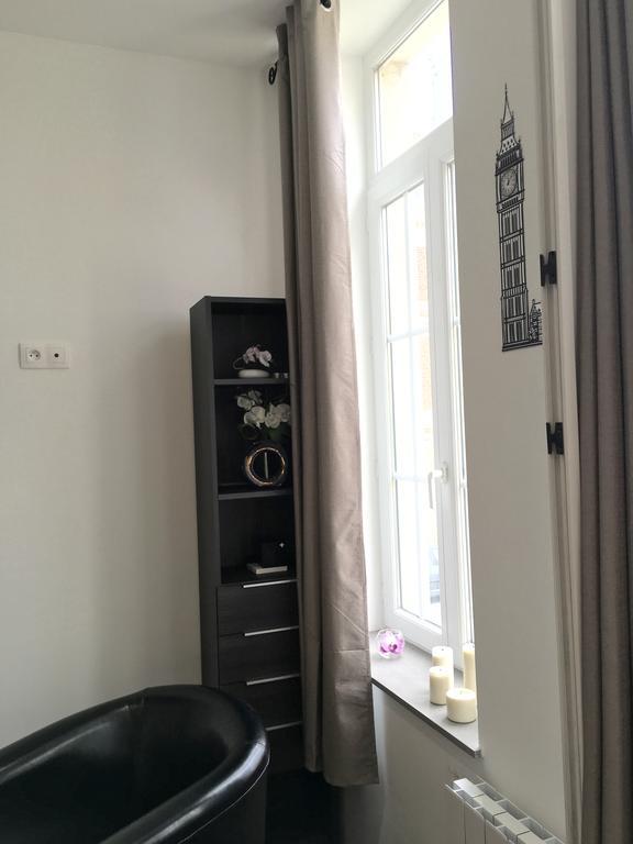 Little Plaza Appart'Hotel Lille Bagian luar foto