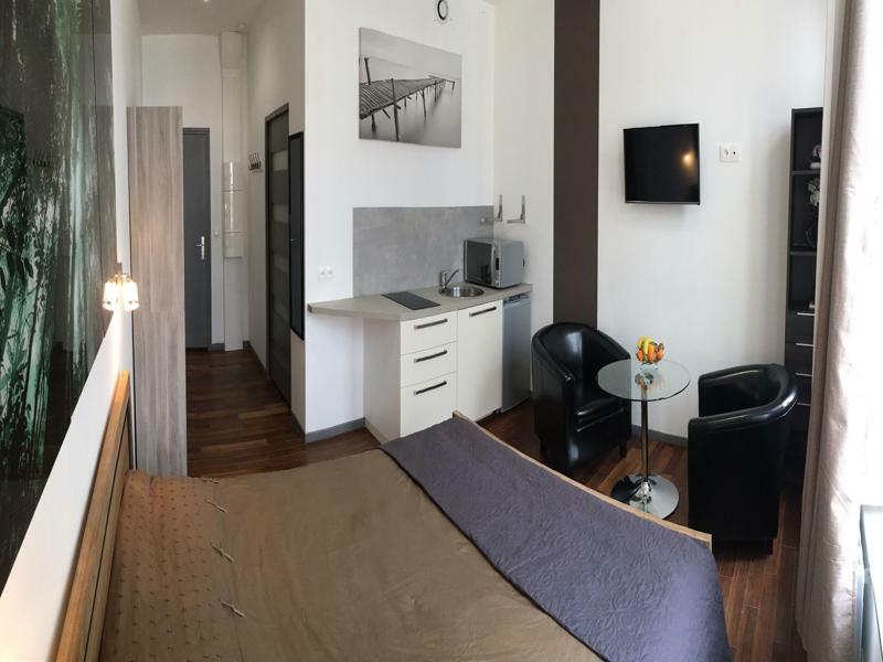 Little Plaza Appart'Hotel Lille Bagian luar foto