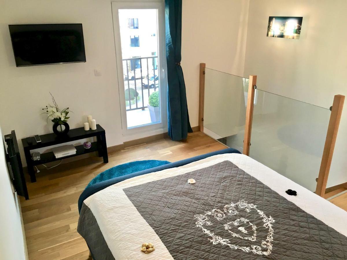 Little Plaza Appart'Hotel Lille Bagian luar foto